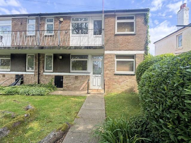 Flat for sale in Forton, Middlecroft