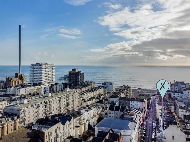 Flat for sale in Brunswick, Brighton & Hove