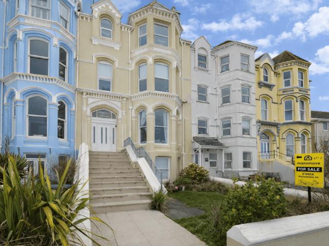 Flat for sale in Scotland