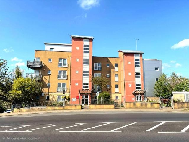 Flat for sale in Wealdstone, Greater London