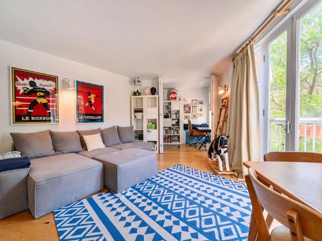 Flat for sale in Old Ford, Greater London