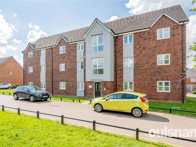 Flat for sale in Stirchley, West Midlands