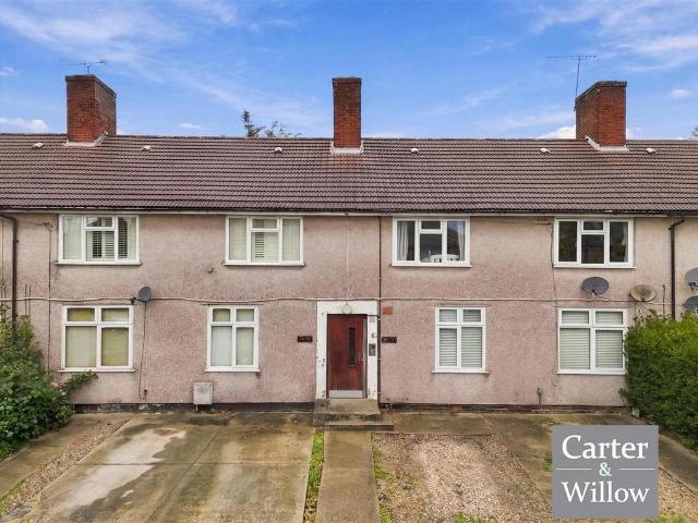 Flat for sale in London Borough of Barking and Dagenham, Greater London