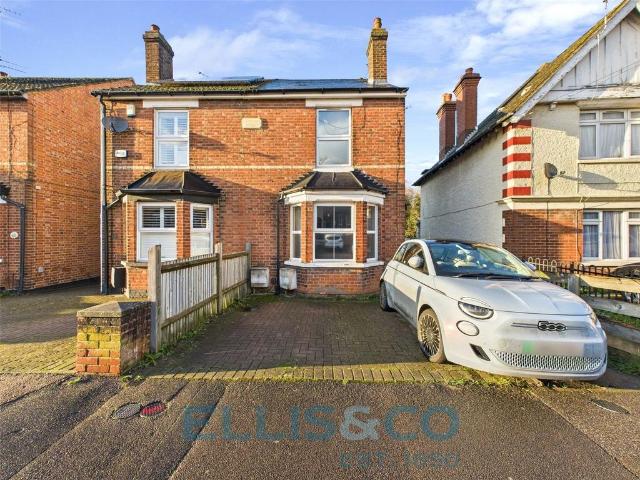 Flat for sale in Brook Street, Bourne Vale