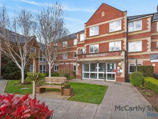 Flat for sale in Penylan, Falcon Lodge