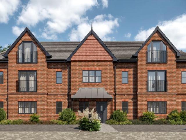 Flat for sale in Row Town, Surrey