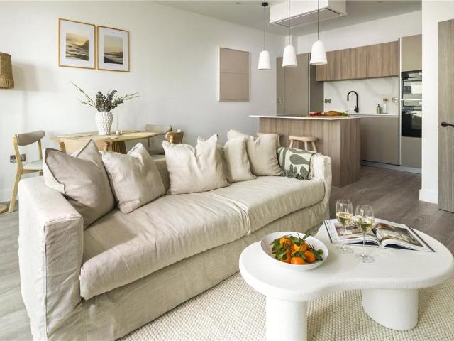 Flat for sale in Newquay, Cornwall