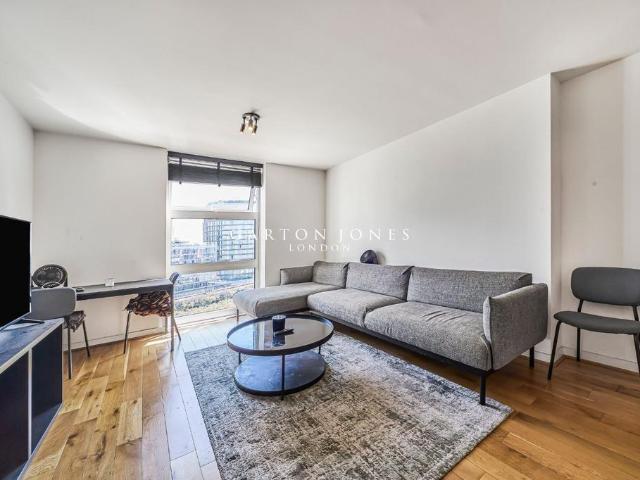 Flat for sale in Greater London