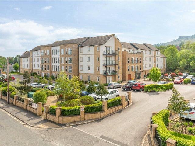 Flat for sale in Ilkley, West Yorkshire