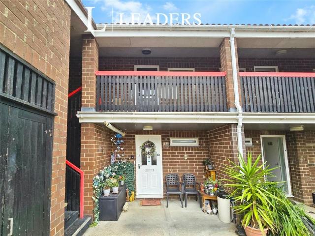 Flat for sale in Holbrook, Middlecroft
