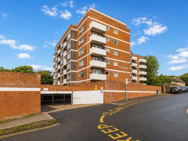 Flat for sale in Portslade Village, Brighton & Hove