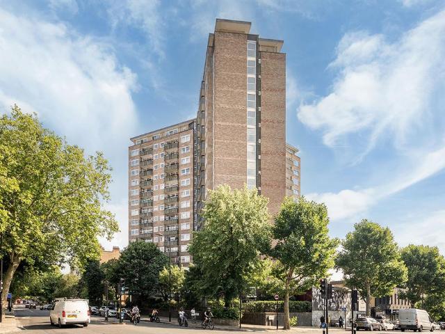 Flat for sale in St. John's Wood, Greater London