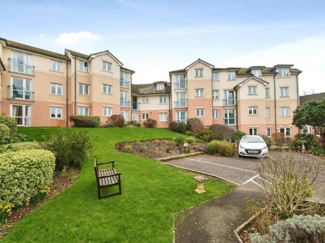 Flat for sale in Budlake, Devon