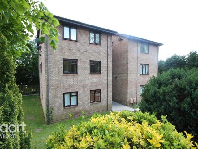 Flat for sale in Wales