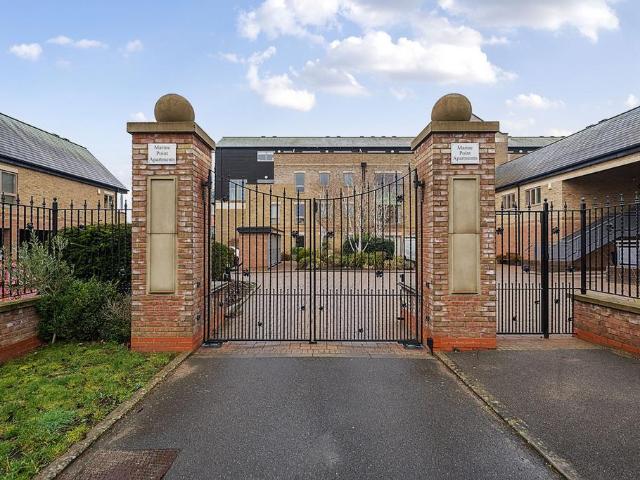 Flat for sale in Burton Waters, Ingleby