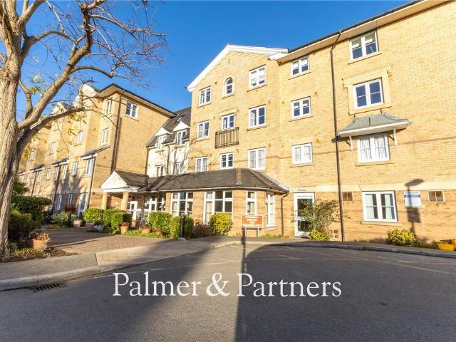 Flat for sale in The Dales, Key Street
