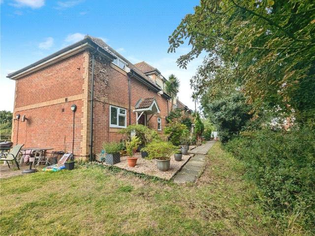 Flat for sale in Weston, Isle Of Man