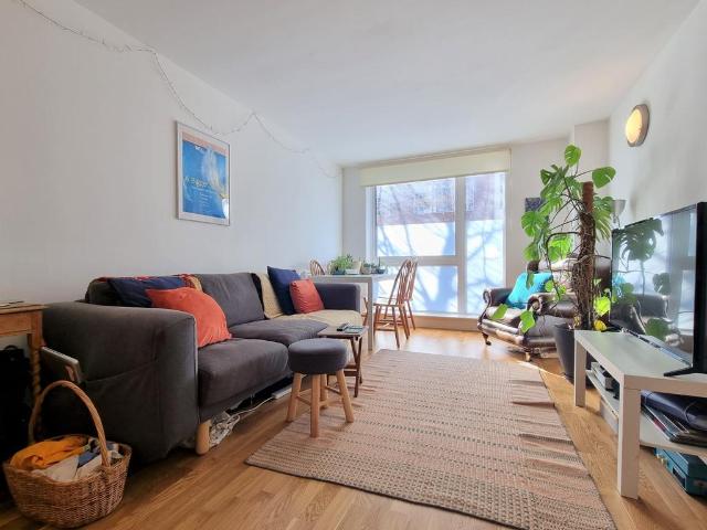 Flat for sale in Old Kent Road, Greater London