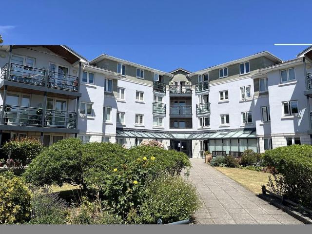 Flat for sale in North Weston, Portishead