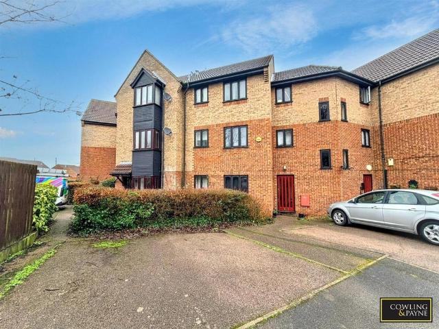 Flat for sale in Laindon, Isle Of Man