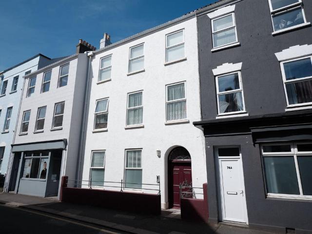 Flat for sale in St Helier, Greater London
