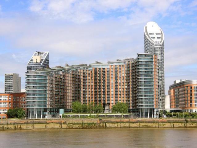 Flat for sale in Blackwall, Greater London