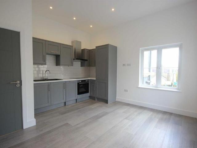 Flat for sale in St Helier, Greater London