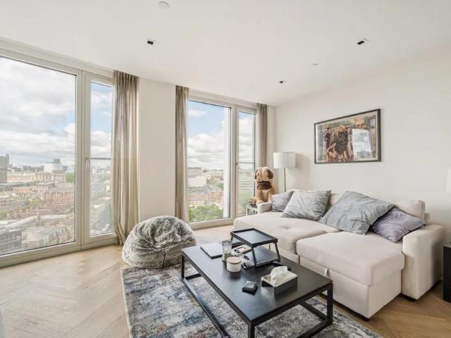 Flat for sale in Greater London