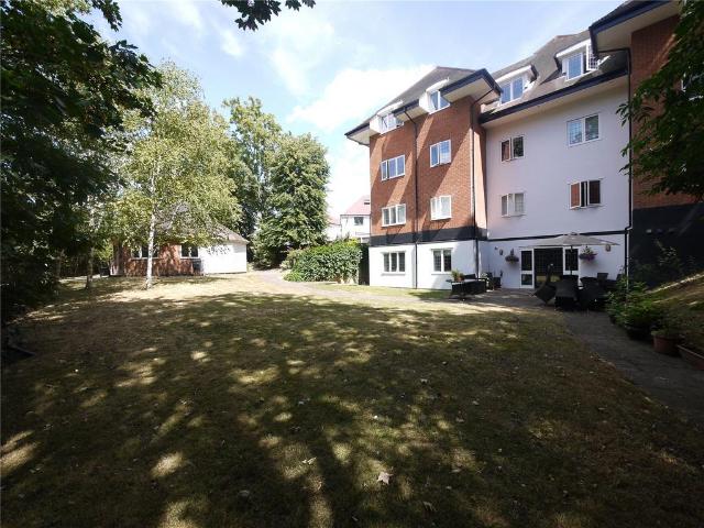 Flat for sale in Ongar, Epping