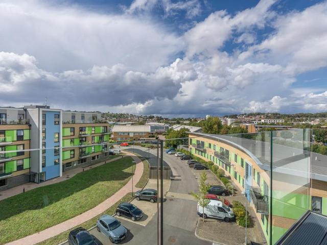 Flat for sale in North Weston, Portishead