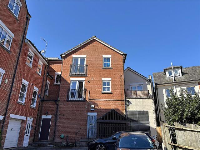 Flat for sale in Horseport, Ashurst Bridge