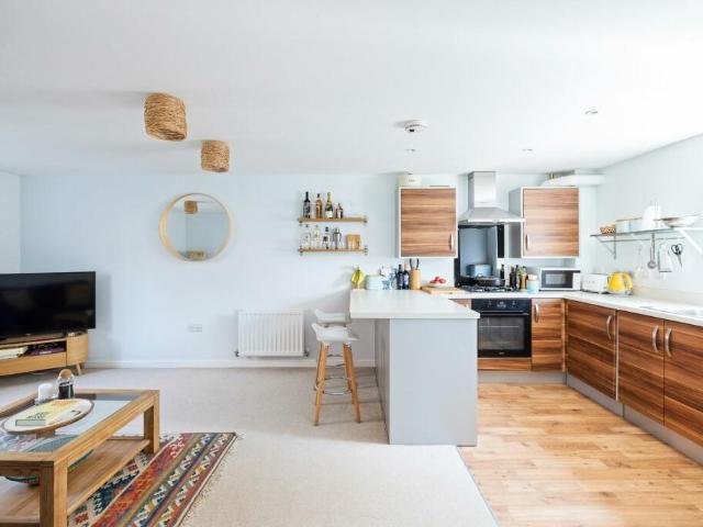 Flat for sale in Old Town, Hull
