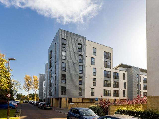 Flat for sale in Comely Bank, City of Edinburgh