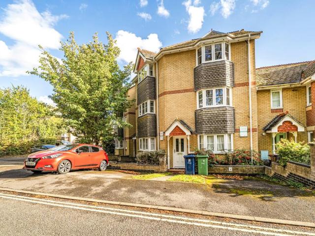 Flat for sale in Little Oxford, Oxford