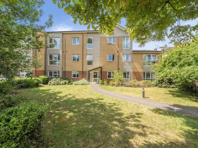 Flat for sale in Feckenham, City Of Bristol