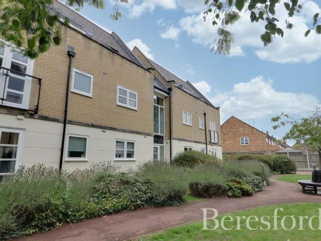 Flat for sale in Bocking, Chipping Hill