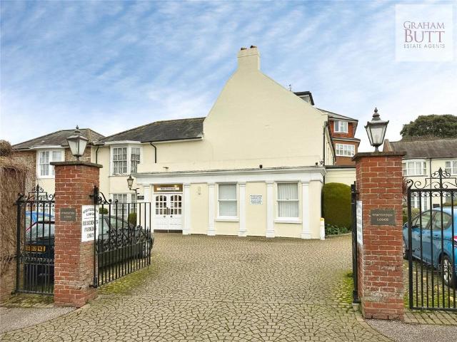 Flat for sale in Clapham, West Sussex