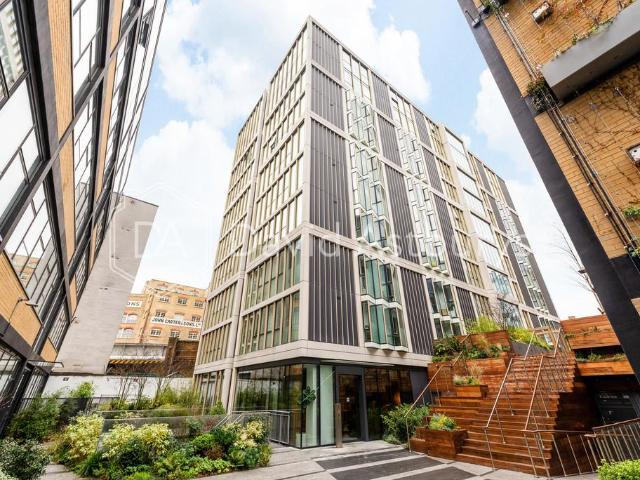 Flat for sale in Shoreditch, Greater London