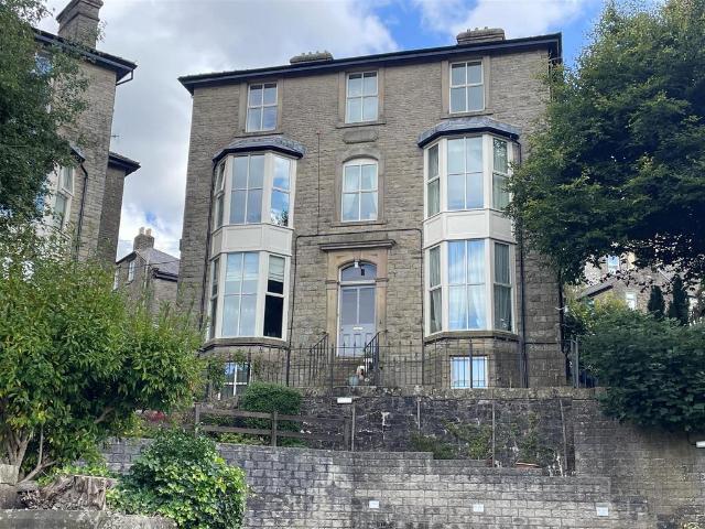 Flat for sale in Charlesworth, East Midlands
