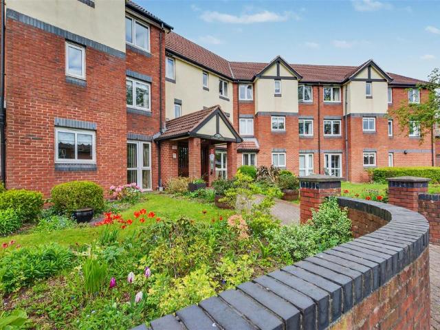 Flat for sale in Sherwood, Haddon