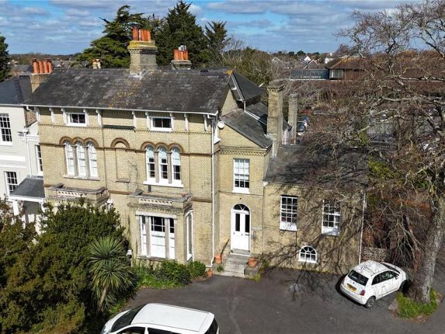 Flat for sale in Pennington, Ashurst Bridge
