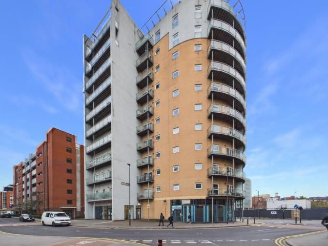 Flat for sale in City Centre, South Yorkshire