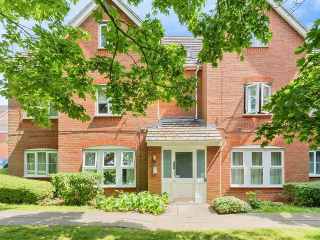 Flat for sale in Potters Green, West Midlands