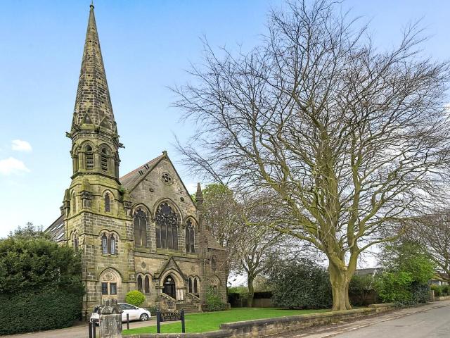 Flat for sale in Thorner, West Yorkshire
