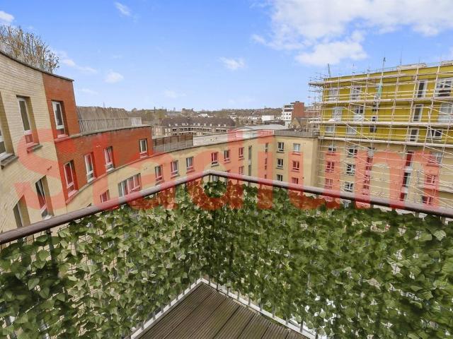 Flat for sale in Holloway, Lower Holloway
