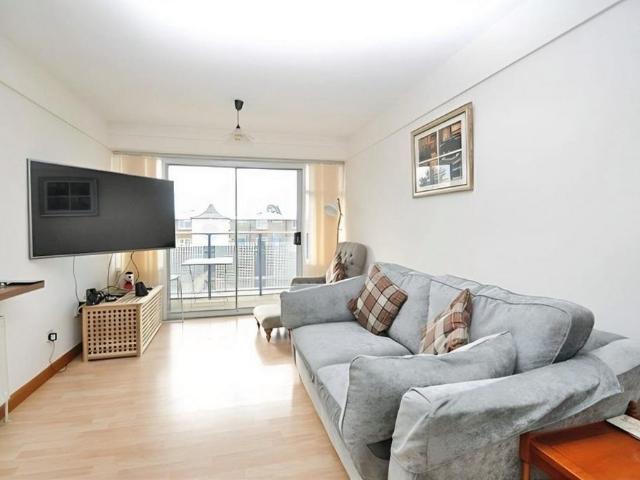 Flat for sale in Chelmsford, Essex
