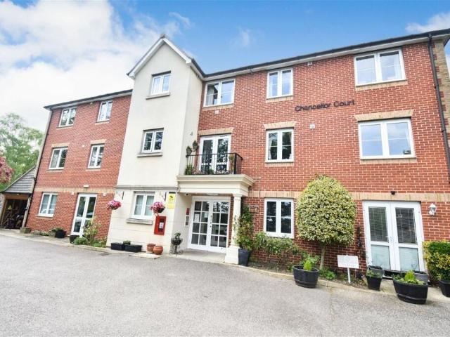 Flat for sale in Melbourne, Chelmsford