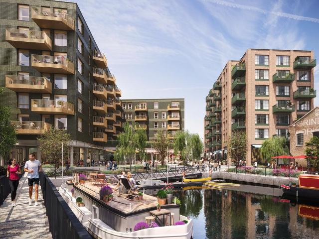 Flat for sale in London Borough of Hounslow, Isle Of Man