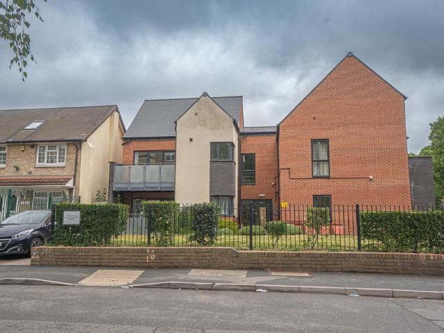 Flat for sale in West Midlands