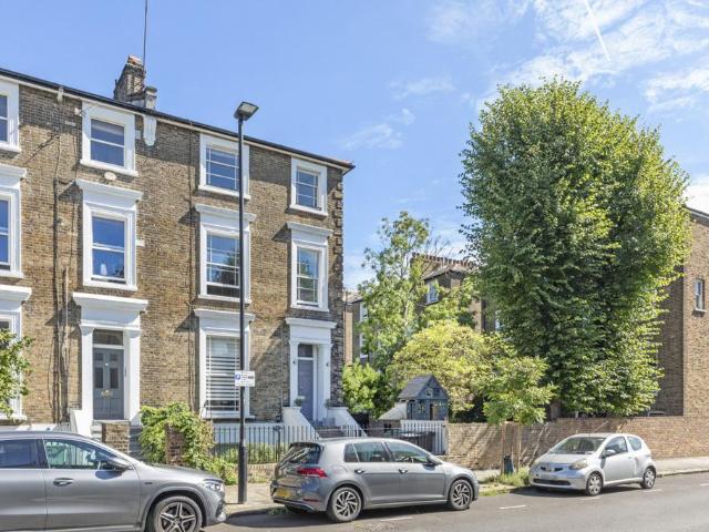 Flat for sale in London Borough of Camden, Greater London